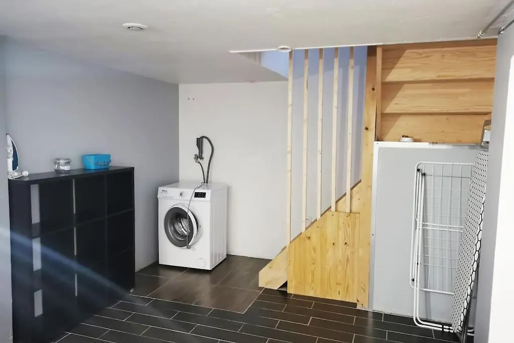 Lou Roucas : Agreable Maison De Village Avec Vue 퐁텐드보클루세 프랑스